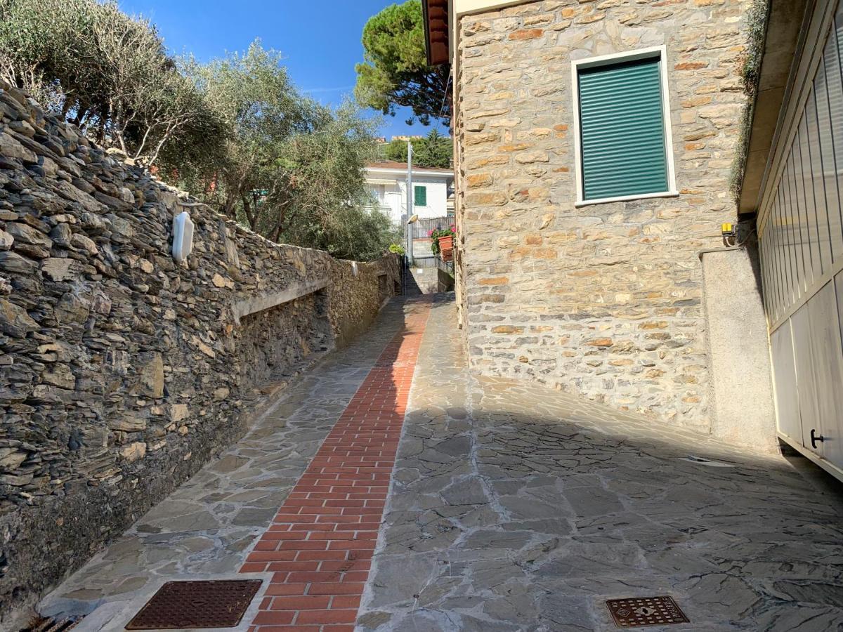 House Sole E Mare By Holiday World Pieve Ligure Exterior photo